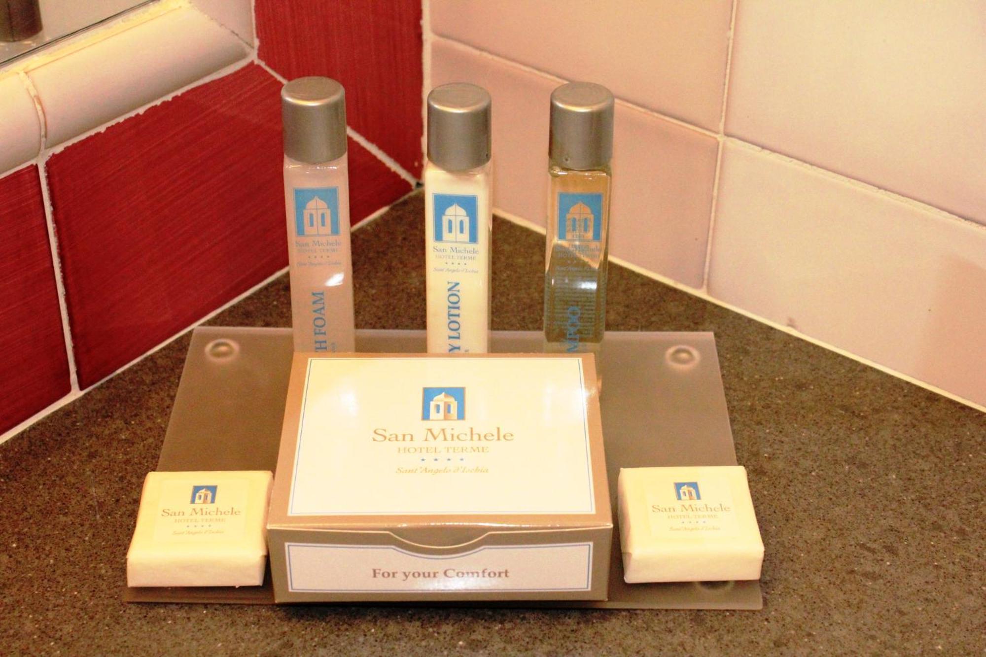 San Michele Hotel & Spa Sant'Angelo  Oda fotoğraf