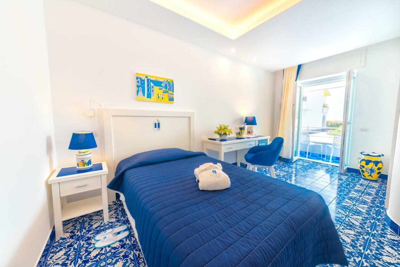 San Michele Hotel & Spa Sant'Angelo  Dış mekan fotoğraf